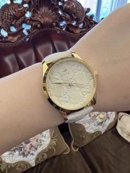 GUCCI古馳 蜜蜂主題皮帶腕錶x38mm