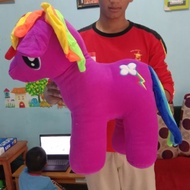 Boneka kuda poni jumbo