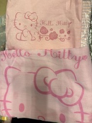 Hello Kitty 粉色圍巾