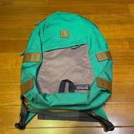 Patagonia Ironwood Backpack 20L 男女戶外運動休閒後背包 城市機能穿搭百搭基本款 筆電夾層