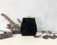 壓摺花 手機口金 手拿包 化妝包 肩背包 隨身包 手機包