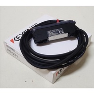 Keyence FS-V31 fiber sensor amplifier
