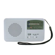 TSK JAPAN - 便攜式收音機(綠色) P3641 迷你FM/AM 插卡 藍牙音箱 老人收音機 戶外登山 應急手電筒 支援TF卡/USB