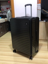 Luggage Suitcase 29 inch 30KG  行李箱 , 喼 , 調景嶺取