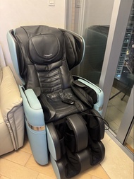 OSIM v手天王 uDivine V Massage Chair