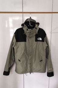 The North Face 1990 Mountain Jacket GTX NF0A3XCO