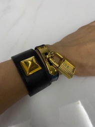🈹🈹Hermes black colour leather medor bracelet 黑色 金釘 手帶 手袋 吊飾 兩用 手鏈 鍊 vintage mini Constance ado Birki