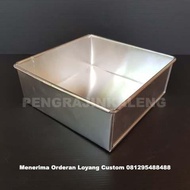 Baking Square Pan/ Sponge Cake Pan/ Bread Pan/ 24 X 24 Cm (Height 10 Cm)