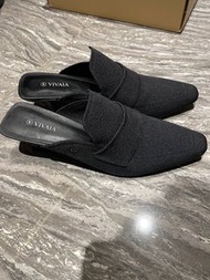 VIVAIA 黑色跟鞋(環保再生材質)