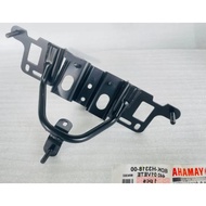 LC135 V8 TAPAK SIGNAL DEPAN KAKI SIGNAL DEPAN BRACKET LAMPU KECIL DEPAN ORIGINAL ORI