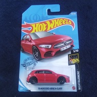 MERAH Diecast Hot Wheels Hotwheels HW Nightburnerz 19 Mercedes Benz A Class Red