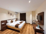 De classico Hotel - HBR near Manyatha Tech Park