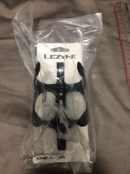 Lezyne CNC 鋁合金水壺架 水壺架 單車 尾袋 bag 不 topeak 小布 birdy
