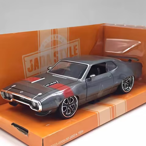 Jada 1:24 Scale 1972 Plymouth GTX Alloy Car Model Ornament Souvenir Display Collection Hobby Gift