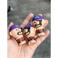 ACTION FIGURE PIRATE FIGURE JUMPING PIRATE GAME GAMING GAMES GAMEZ SHIP SHIP