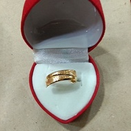 2 gram young gold carved snake ring