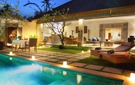 峇里島阿斯里巴圖貝里別墅 (Villa Bali Asri Batubelig)