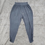 Notag trousers (A68)