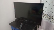 電視32寸,LED(可錄影)(聲畫完全正常)  有原廠搖控