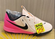 Nike（小童平底足球鞋）