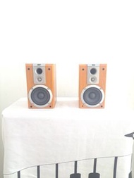 新淨少用，靚聲JBL 小書架喇叭一對
