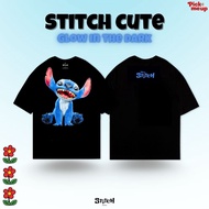 PickMeUp เสื้อยืดพิมพ์ลาย STITCH CUTE GLOW IN THE DARK ลิขสิทธิ์ Disney01 S-5XL