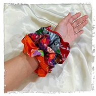 Batik/ floral big size scrunchies (4 variations)