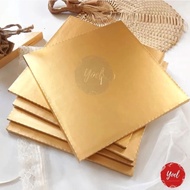 Cake Base Square 28 cm Gold