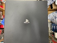 PlayStation ps4 pro二手(有半年保養）