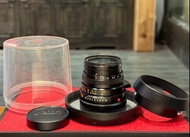 Leica Summicron 50mm f2 v4 tiger claw lens with hood and bubble case