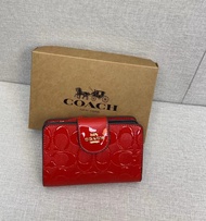 Short Wallets Women New 2024 Official Store Original Lacquer Leather Material Classic LOGO Style Wom