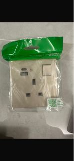 施耐德電氣插座