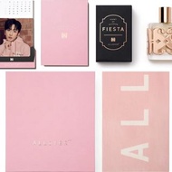 Anson Lo Allover Pink Boxset 頸巾 香水 月曆