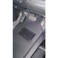 Nissan Elgrand Carpet