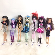 BB8-UNIQUELY BEAUTIFUL MONSTER HIGH DOLL
