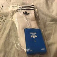Adidas 三葉草短襪