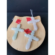 D05 Ready Stock Cross Jade Pendant 翡翠十字架吊坠 DZ