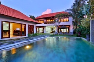 Vila 630 m² dengan 4 bilik tidur dan 4 bilik mandi peribadi di Seminyak (Minara 4 BR Private Pool Vi
