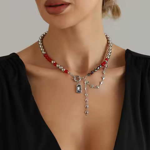 Black Red Contrast Bead Necklace Y2K Heart Tassel Black Zircon Clavicle Chain