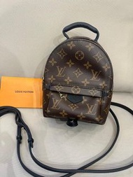Lv mini Palm Springs backpack 100%Authentic ,98%new💎尖沙咀中港城門市 