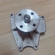 WATER PUMP*AISIN JAPAN*PAJERO 2.8 DIESEL.4M40