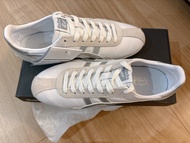 New!! Onitsuka Tiger Runspark White/Silver Sneakers