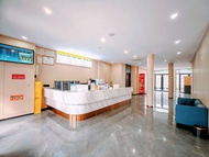 Number 6 E-Sports Hotel