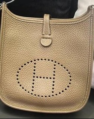 Hermes Mini Evelyne 大象灰