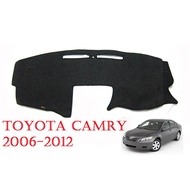 SALE!!! (1ชิ้น) พรมปูคอนโซลหน้ารถ โตโยต้า แคมรี่ 2006-2012 TOYOTA CAMRY G AT V Dash Mat Cover พรมหน้ารถ พรมหน้าคอนโซล พรมกันรอย ##ตกแต่งรถยนต์ ยานยนต์ คิ้วฝากระโปรง เบ้ามือจับ ครอบไฟท้ายไฟหน้า หุ้มเบาะ หุ้มเกียร์ ม่านบังแดด พรมรถยนต์ แผ่นป้าย