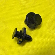 1 PIECE PRICE  L33X-13-20H SHIELD RIVET FITS MAZDA 2 3 5 6 CX-5 CX-7 CX-9 (2007–2013)9 MAZDA MUDGUAR