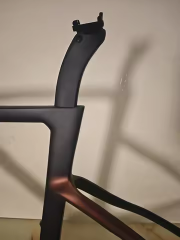 2025 new frame, BSA bottom bracket, support Di2 electronic shifting, new color, please contact me fo