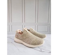 SEPATU SKECHERS ULTRA FLEX II/SEPATU WANITA/SEPATU SKECHERS ULTRA FLEX SLIP ON