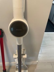 Dreame T10