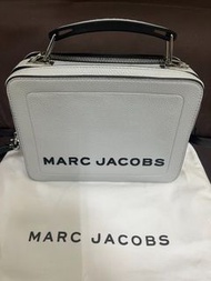 搬家出清 MARC JACOBS THE BOX 20 素面皮革兩用包-灰色